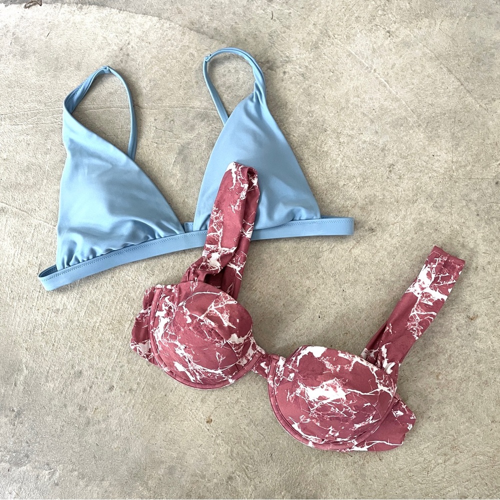 WeWoreWhat Mauve and White Marble Bikini + Aerie blue Triangle Top
